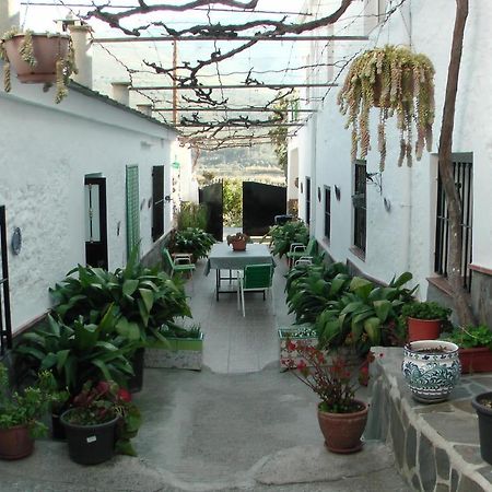 Hostal La Granada Orgiva Exterior foto